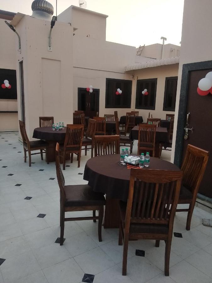 Hotel Kala Mandir Palace Біканер Екстер'єр фото